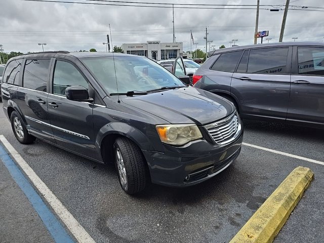2012 Chrysler Town & Country Touring