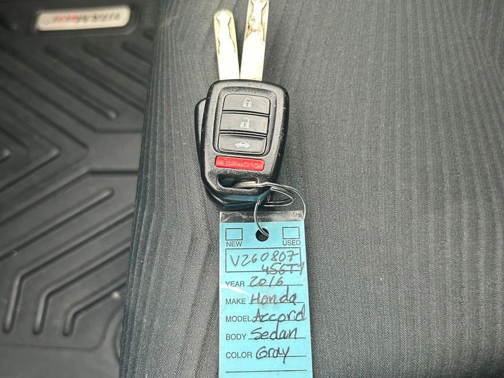 Used 2016 Gray Honda LX image 37