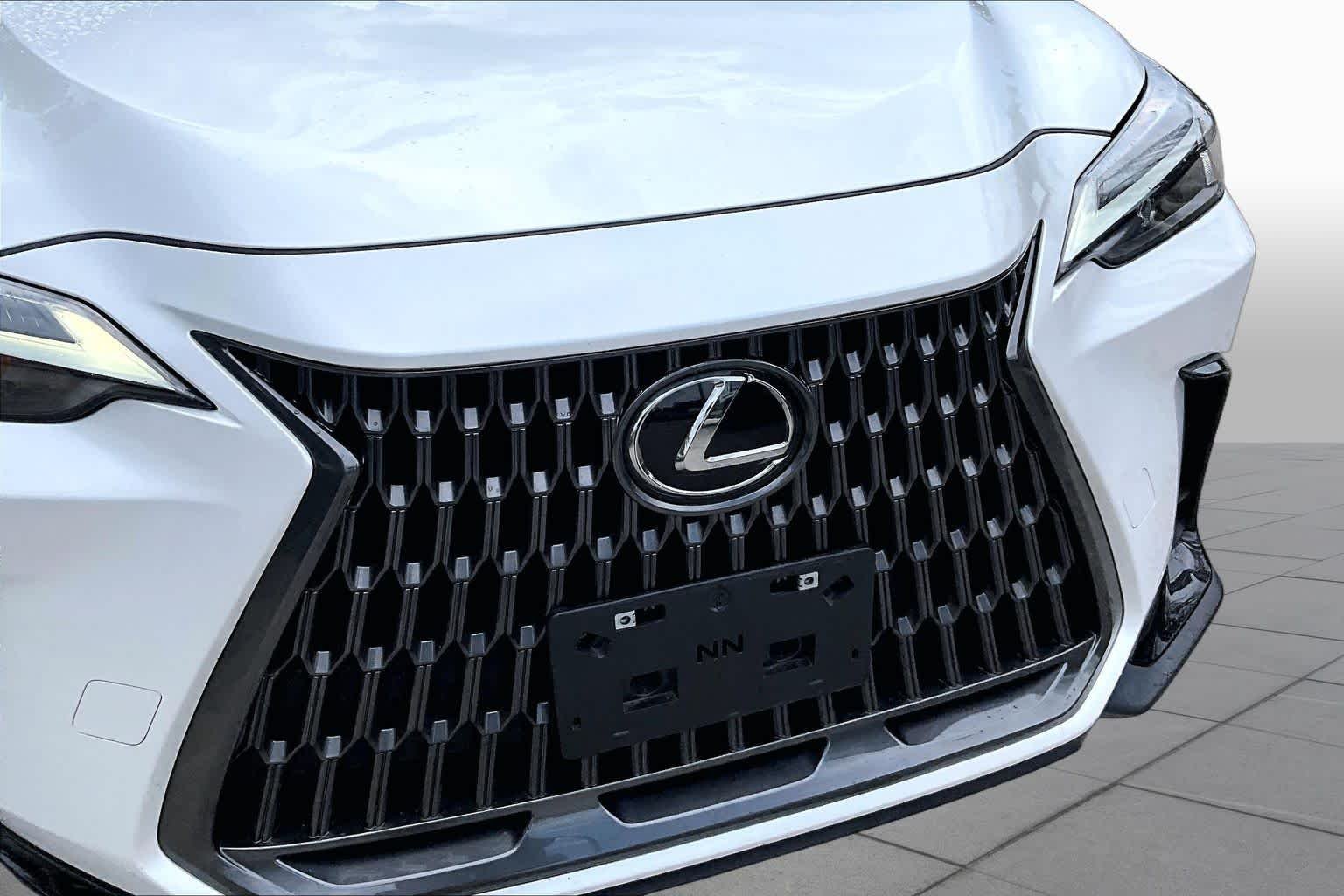 Used 2024 Eminent White Pearl Lexus  image 30