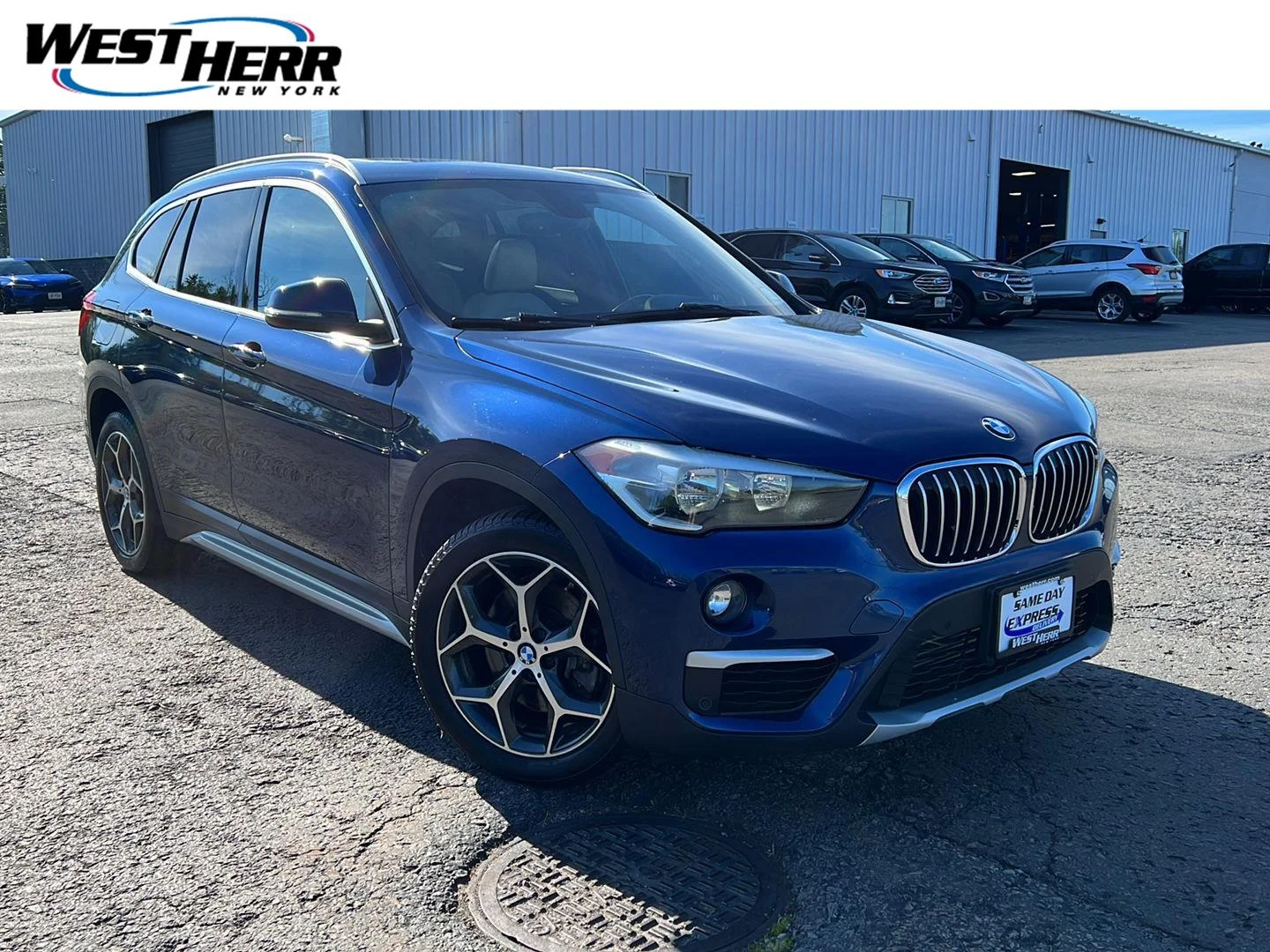 2018 BMW X1 xDrive28i's photo