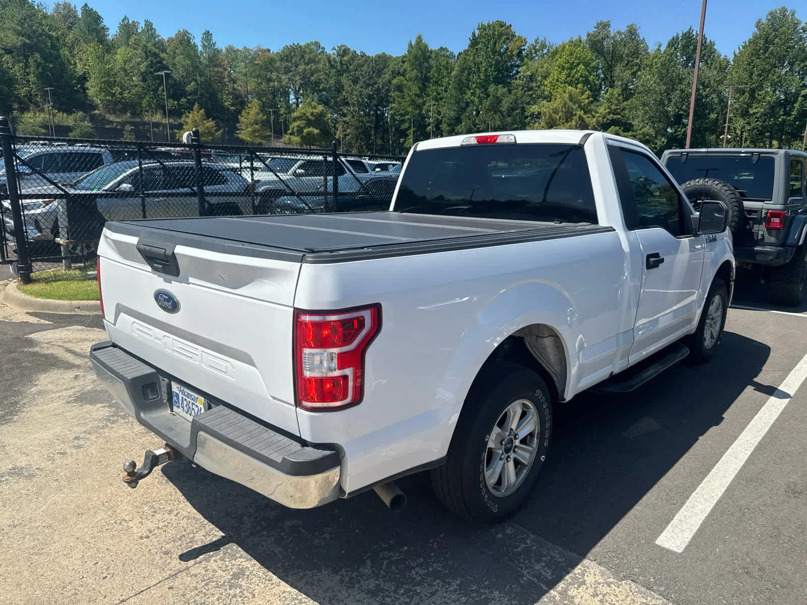 Used 2019 Oxford White Ford XL image 4