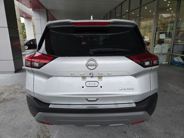 Used 2023 Silver Nissan SV image 7