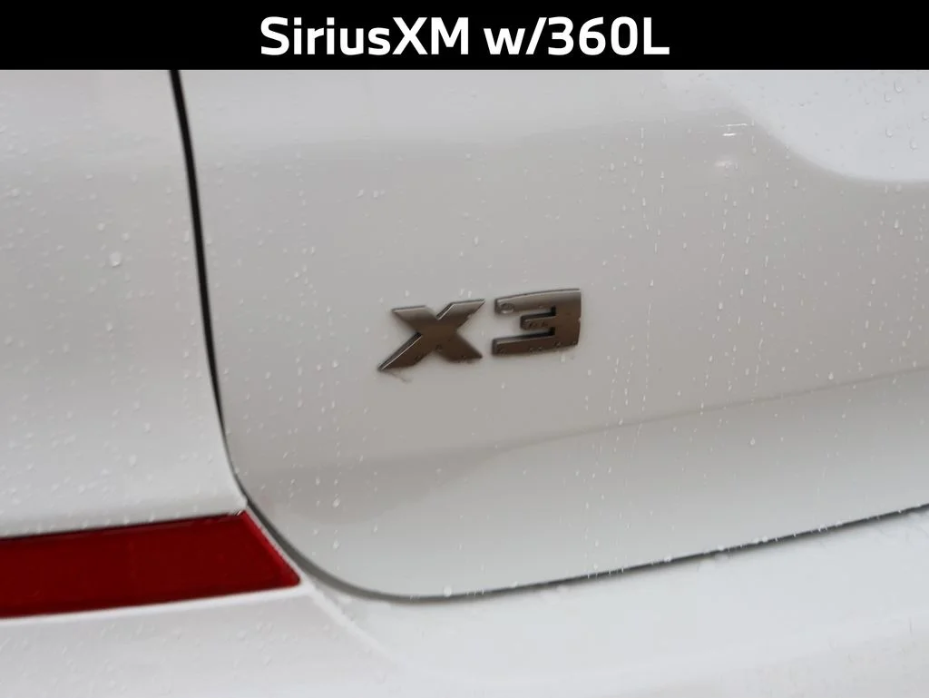 Used 2021 Alpine White BMW M40i image 9