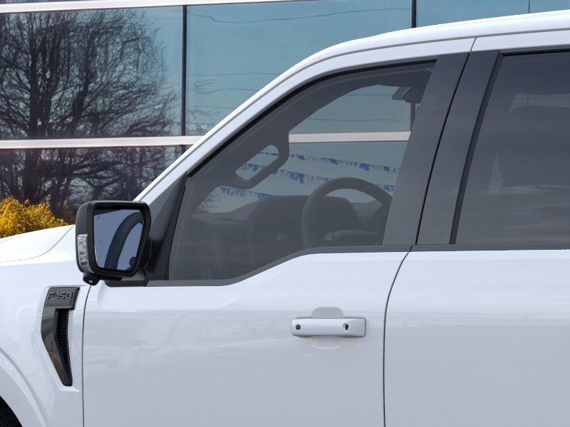 New 2026 Oxford White Ford XLT image 32