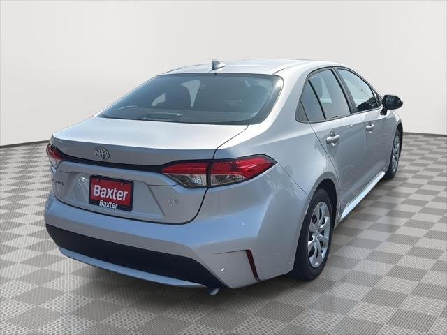 Certified Used 2021 CLASSIC SILVER MET Toyota  image 19