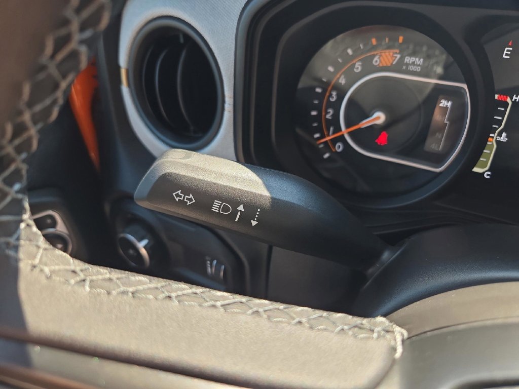2025 Jeep Wrangler 4-Door Sport S - Photo 7