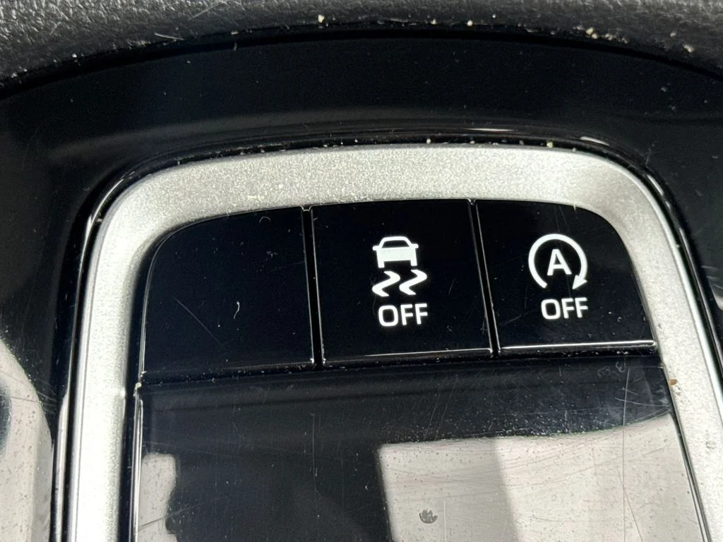 Used 2025 Jet Black Toyota XLE image 47