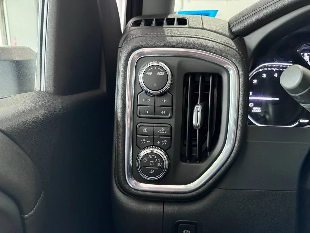 2022 GMC Sierra 2500HD SLT - Photo 24