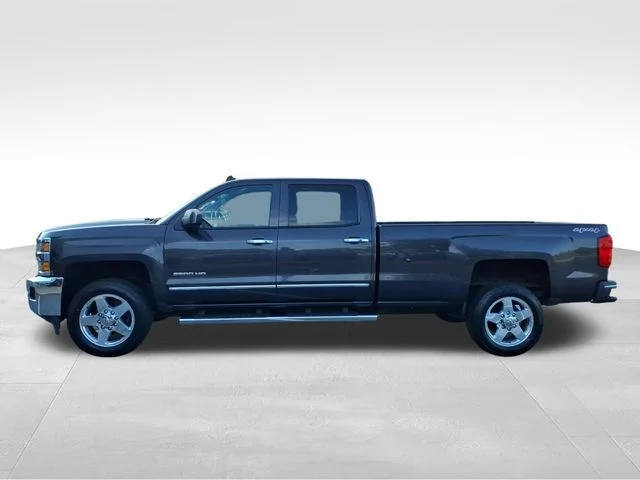 Used 2015 Gray Chevrolet LTZ image 6