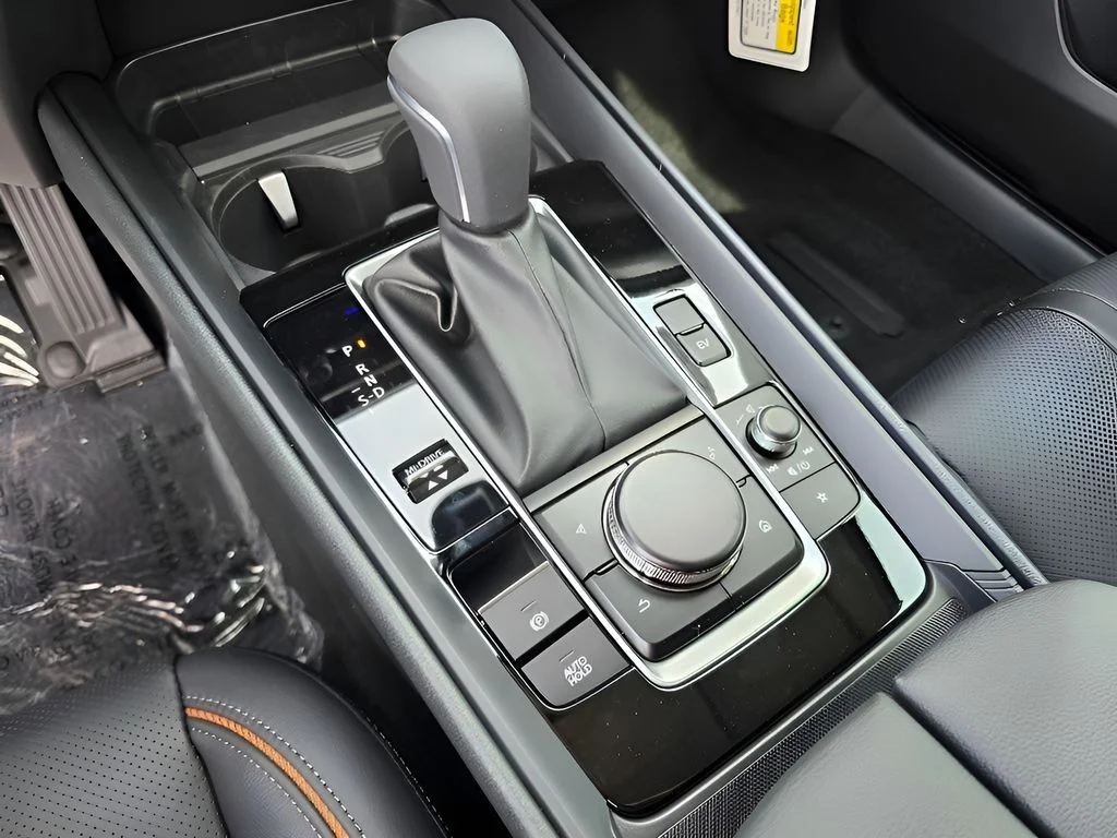 Used 2026 Polymetal Gray Metallic Mazda Premium image 20