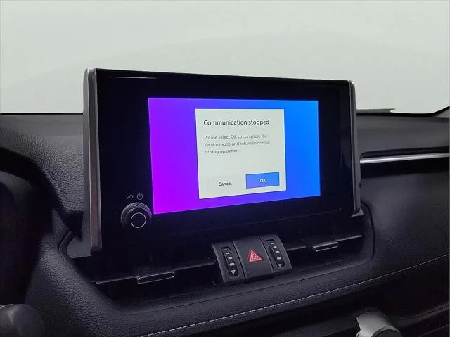 Certified Used 2025 MAGNETIC GRAY MET. Toyota  image 19