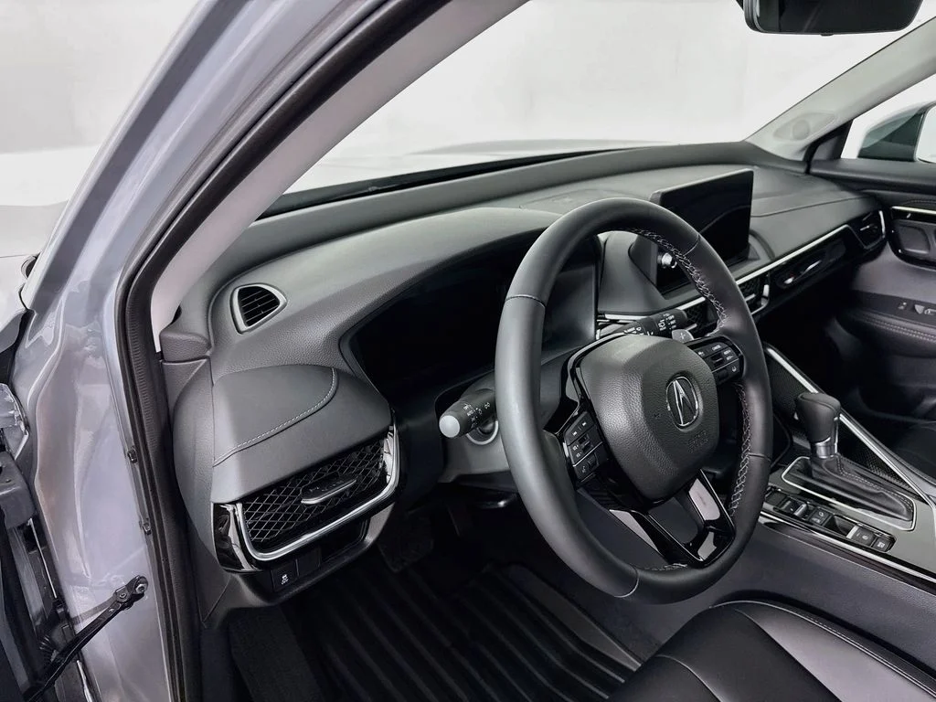 New 2026 Urban Gray Pearl Acura  image 4