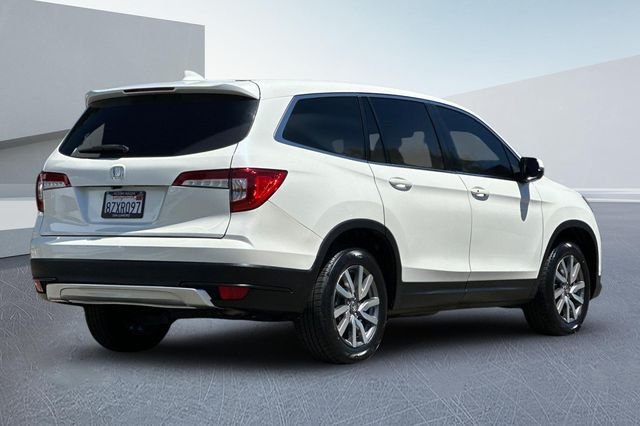 Used 2019  Honda EX-L image 4
