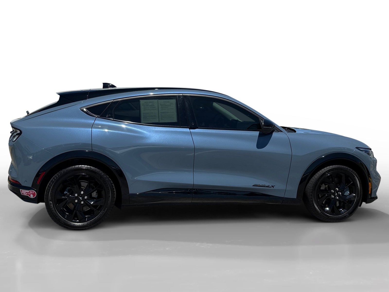 Used 2023 Vapor Blue Ford Premium image 6