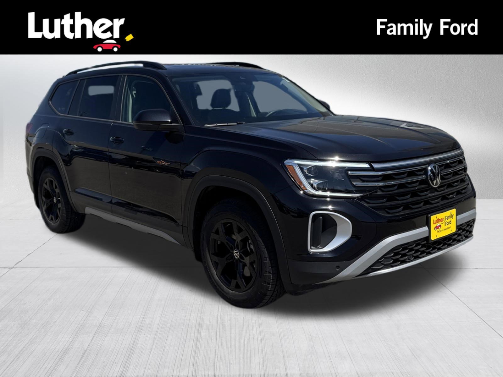 2024 Volkswagen Atlas 2.0T Atlas Peak Edition SEL 4MOTION's photo