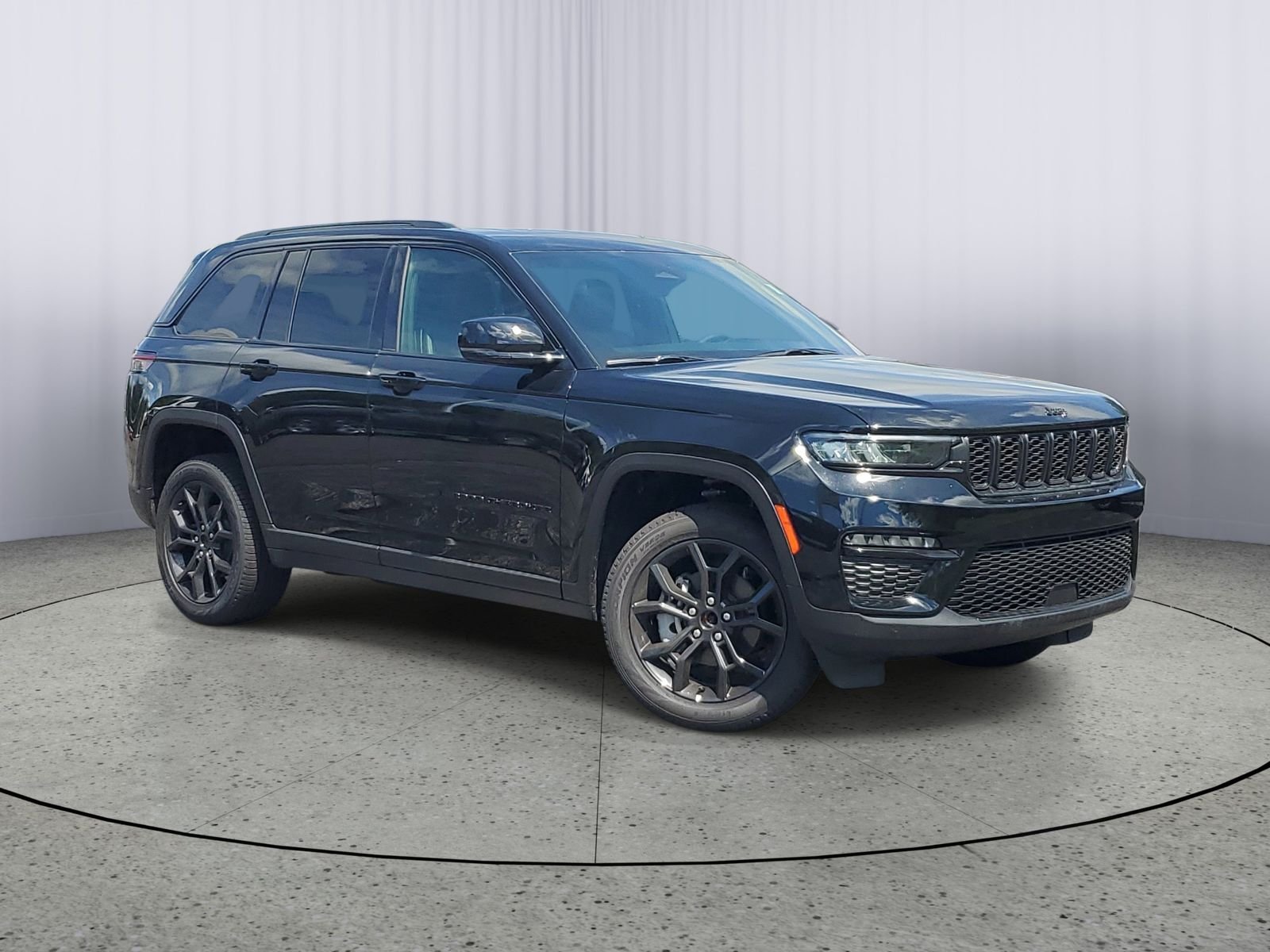 Used 2025 Black Jeep Limited image 1