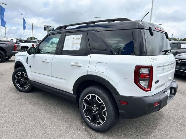 Certified Used 2025 White Ford Outer Banks image 4