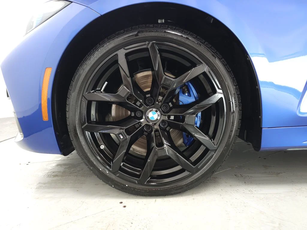 Used 2025 Blue Metallic BMW M440i xDrive image 28