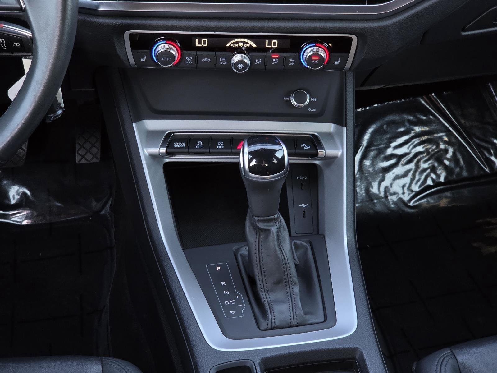 Used 2025 WHITE Audi S line Premium image 16