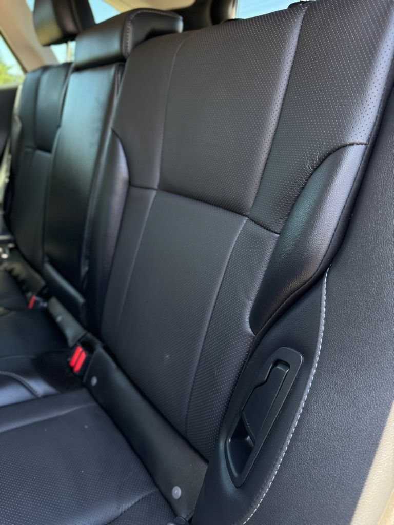 Used 2020 Green Metallic Subaru Limited image 36