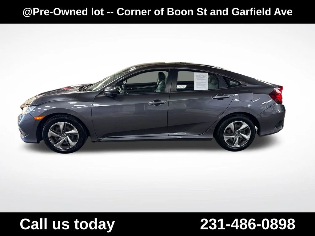 Used 2019  Honda LX image 2
