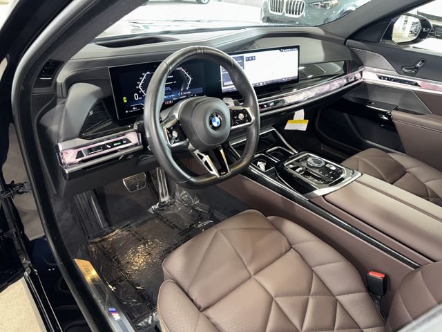 Used 2025 Carbon Black Metallic BMW 740i image 21