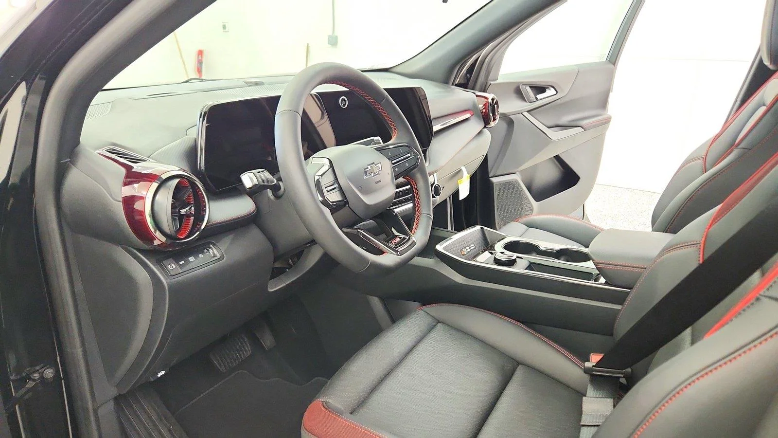 2027 Chevrolet Equinox RS - Photo 14