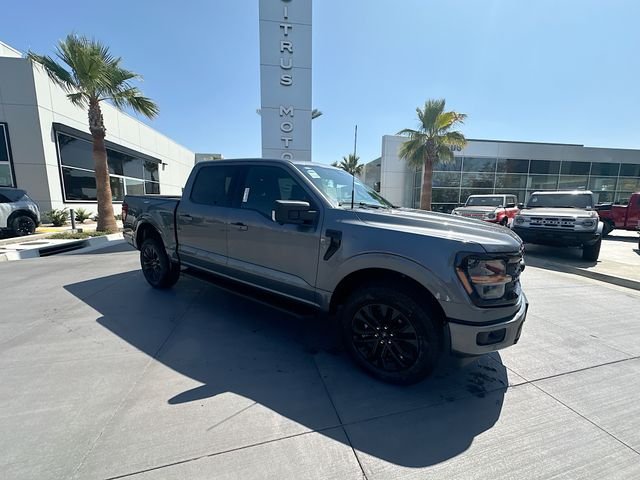 New 2026 Carbonized Gray Metallic Ford XLT image 1