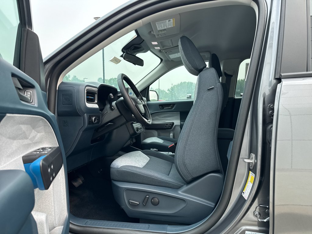 New 2026 Carbonized Gray Metallic Ford XLT image 5