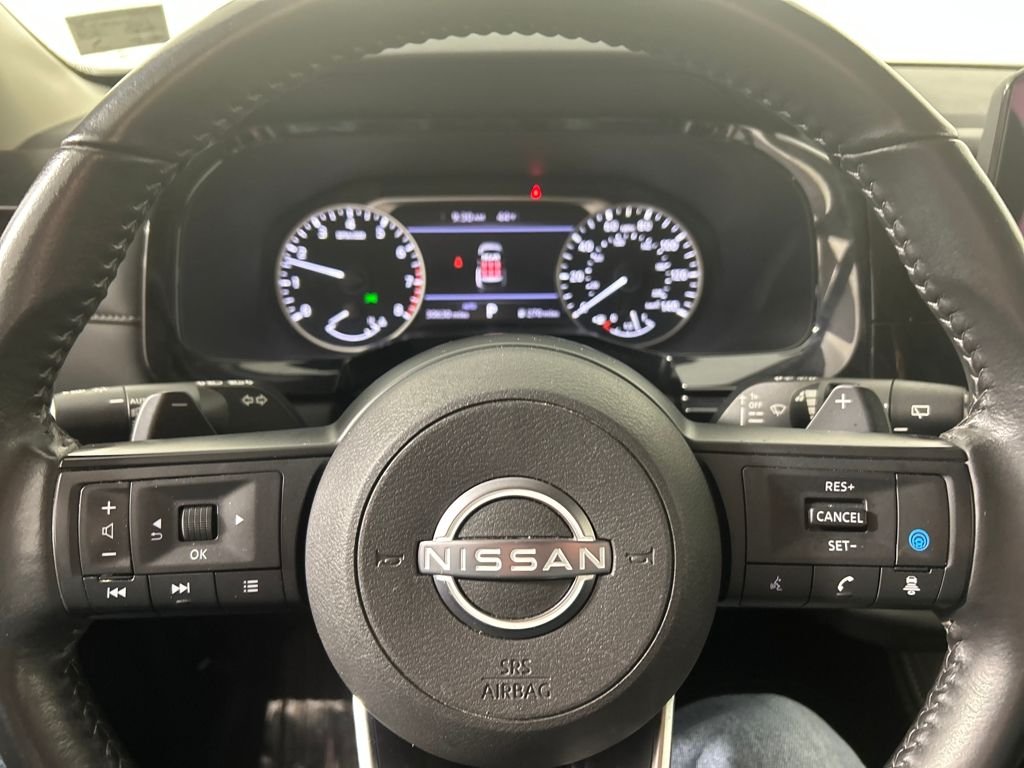 Used 2025 Silver Nissan SV image 26