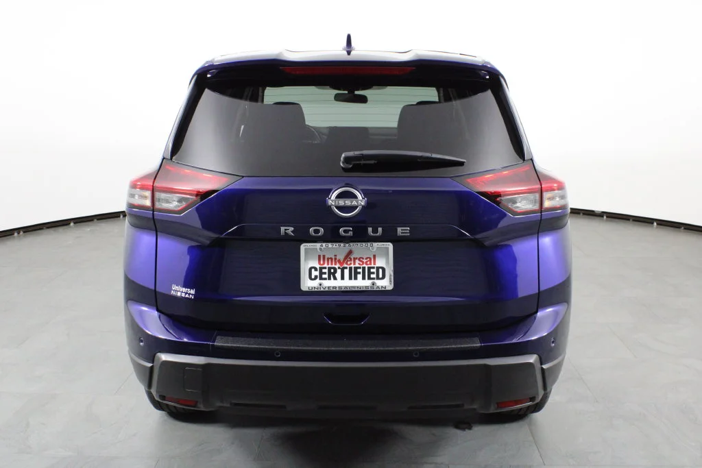2025 Nissan Rogue SV - Photo 9
