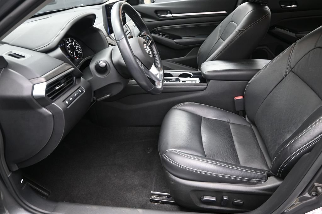 Used 2023 Gray Nissan 2.5 SL image 19