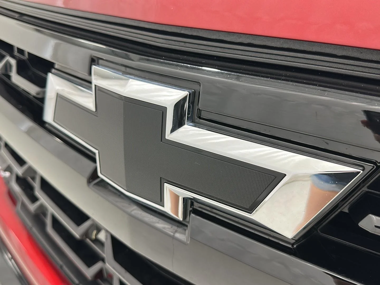 Used 2023 Radiant Red Tintcoat Chevrolet LT Trail Boss image 29