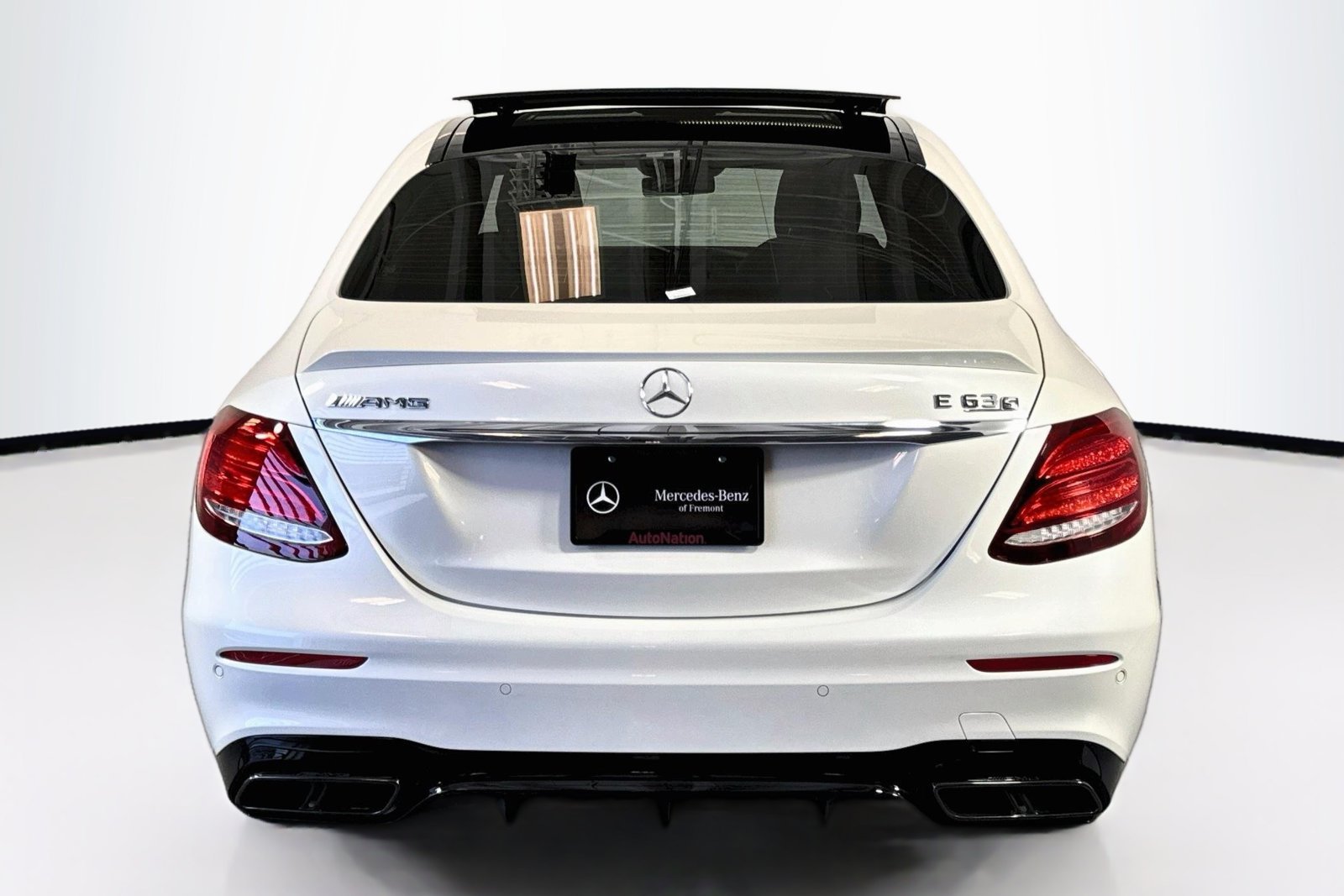 Used 2020 Designo Diamond White Metallic Mercedes-Benz AMG® E 63 S image 6