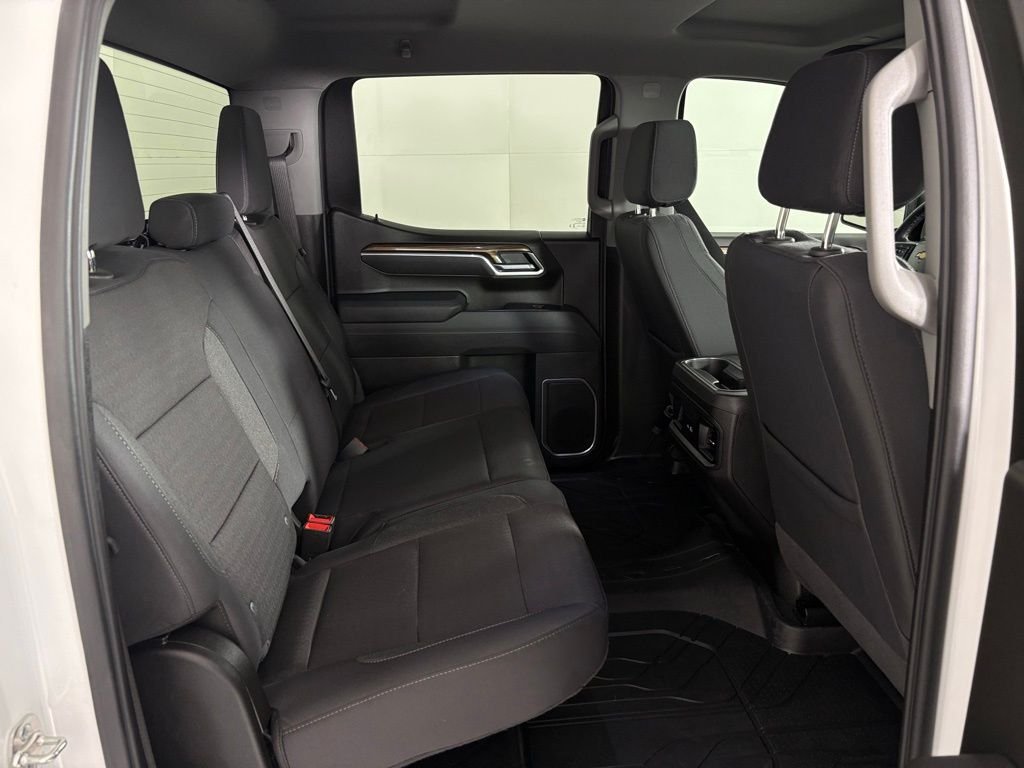 Used 2026 White Chevrolet LT image 41