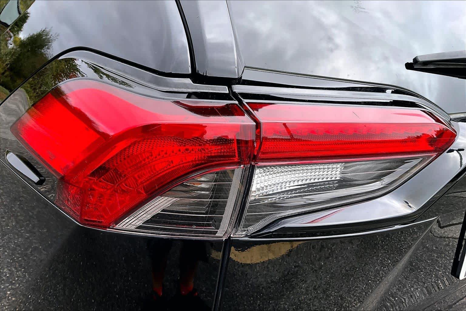 Used 2023 Midnight Black Metallic Toyota Hybrid XLE image 28