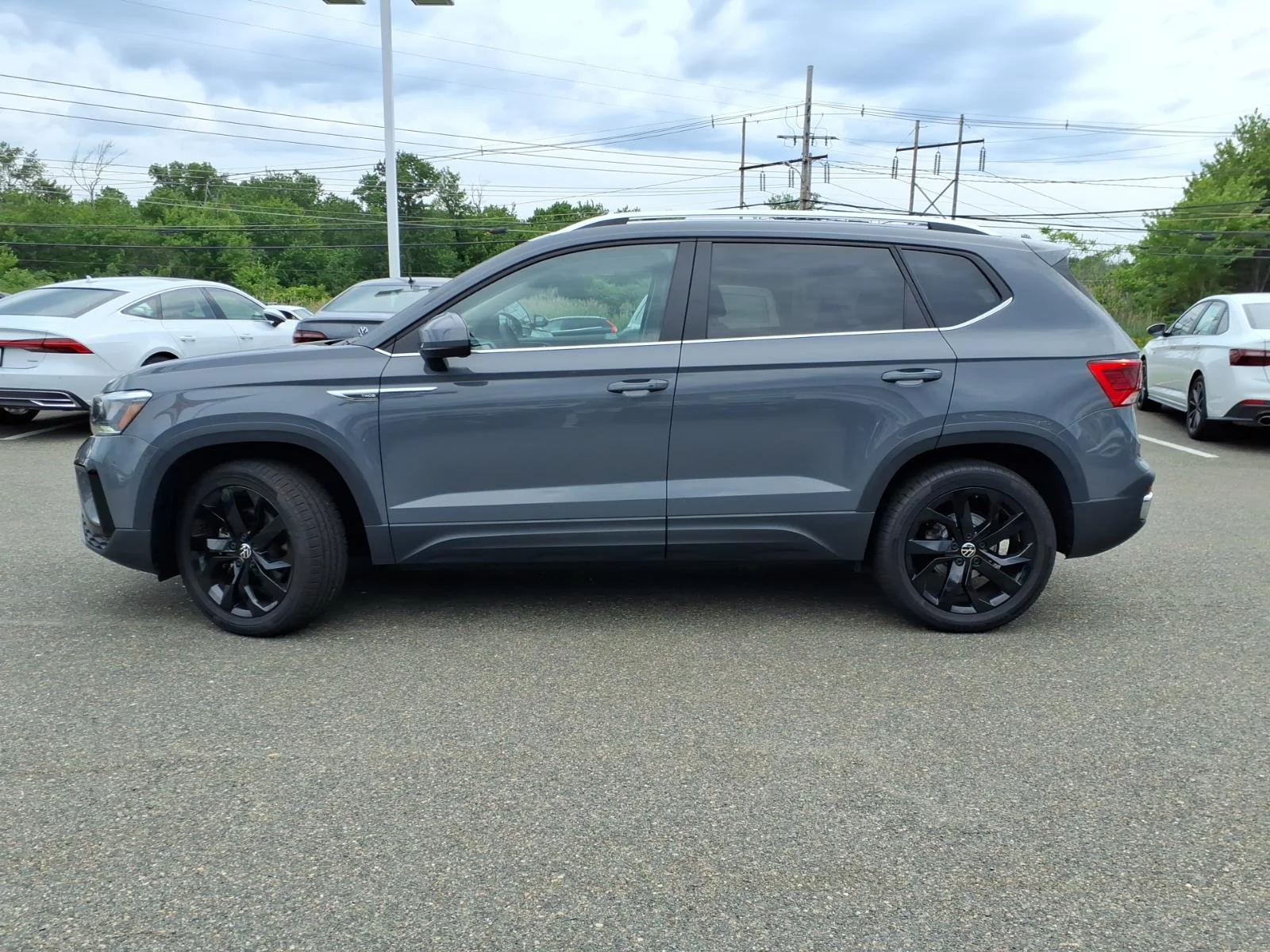 Certified Used 2023 Pure Gray Volkswagen SE image 8