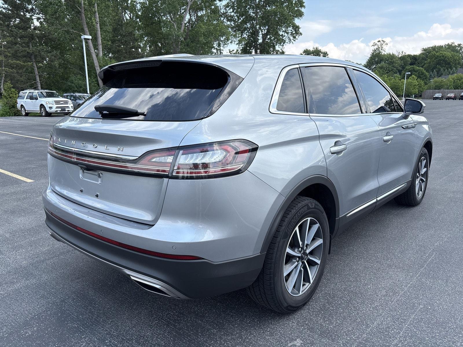 Used 2022  Lincoln Standard image 19