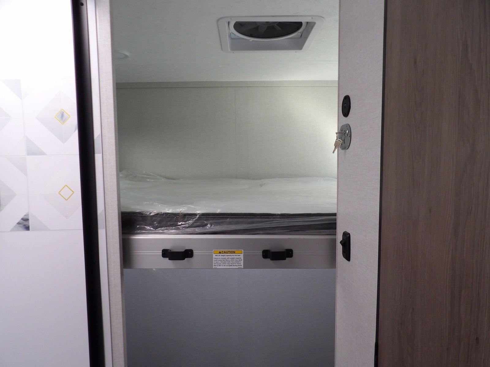 New 2025 Silver Coachmen 20XG image 15