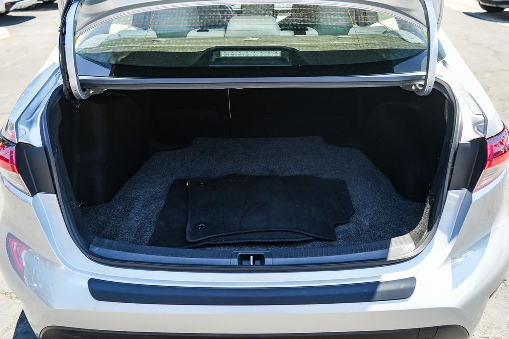 Used 2022 Silver Toyota LE image 24