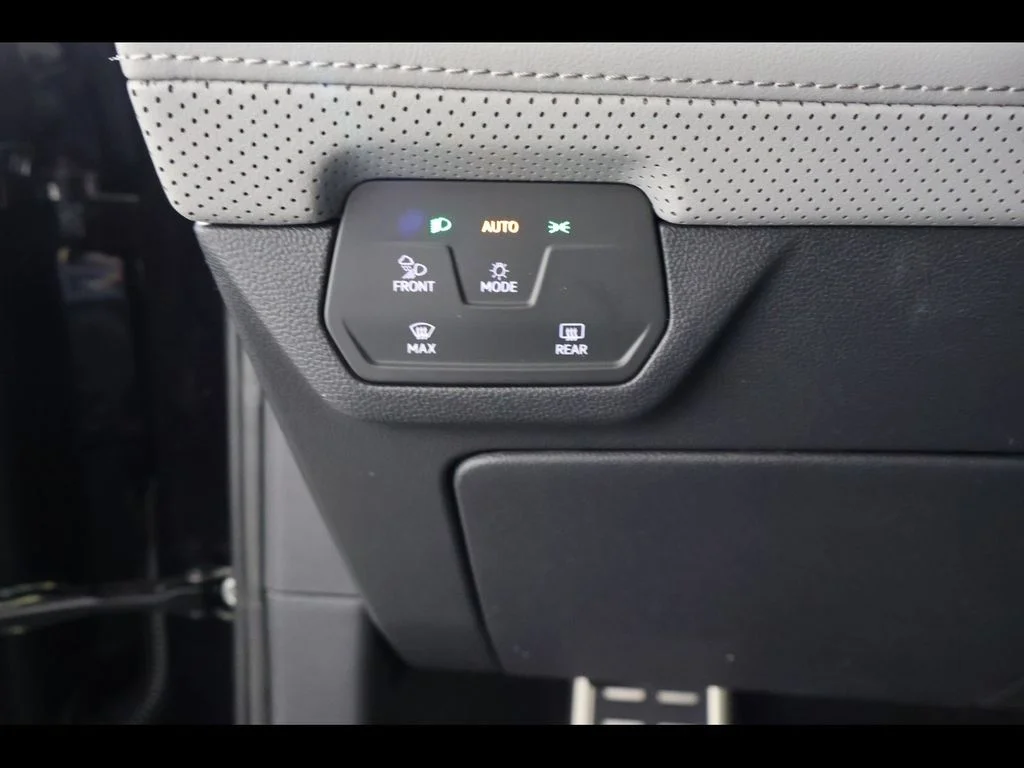 New 2026 Black Volkswagen 2.0T Peak Edition image 29