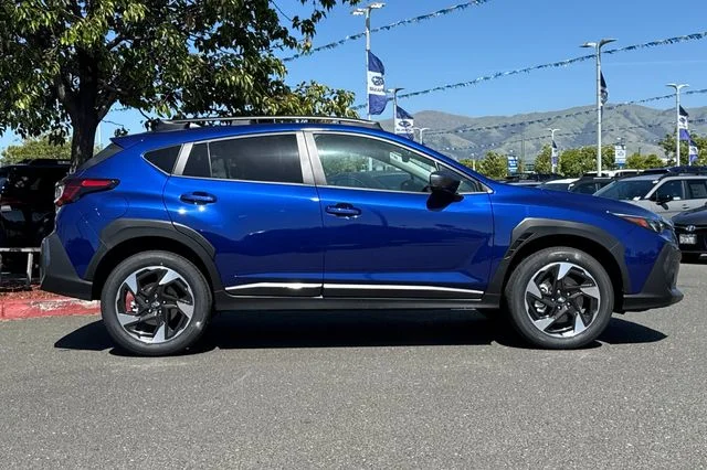 New 2026 SAPPHIRE BLUE PEARL Subaru Limited image 3