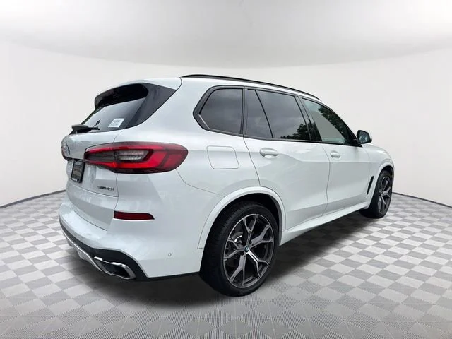 Used 2021 White BMW sDrive40i image 5