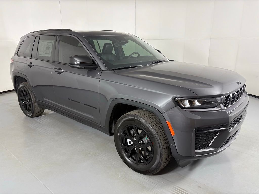 New 2026 Baltic Gray Metallic Clear-Coat Exterior Paint Jeep Altitude image 2