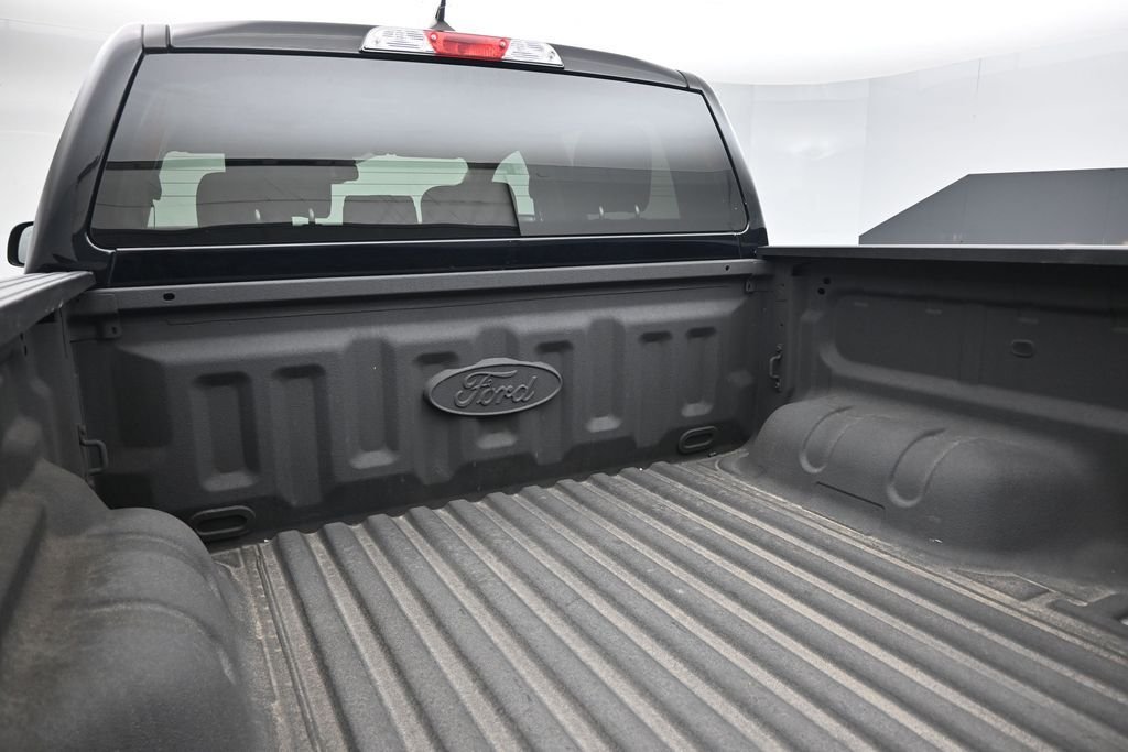 Used 2023 Black Ford XLT image 20