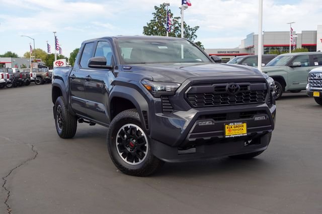 2026 Toyota Tacoma TRD Off Road - Photo 2