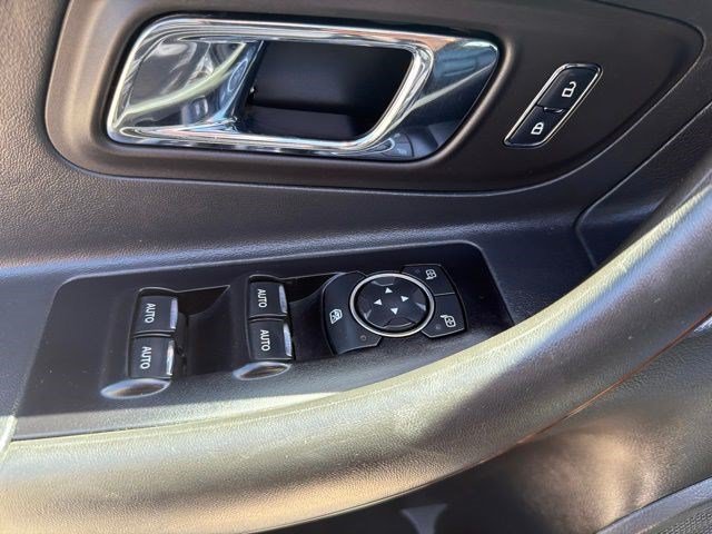 Used 2018 Shadow Black Ford Limited image 12