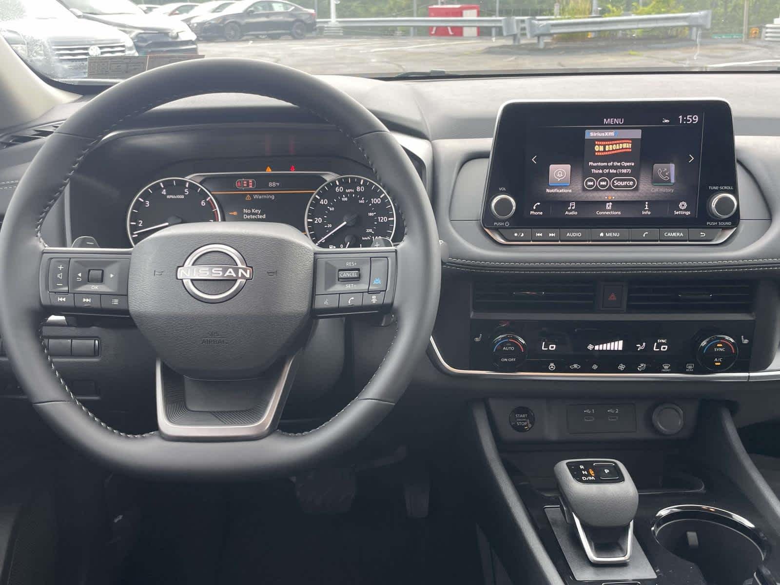 New 2026 Everest White Pearl Tricoat Nissan SV image 2