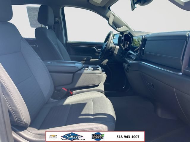 Used 2023 SUMMIT WHITE Chevrolet LT image 16