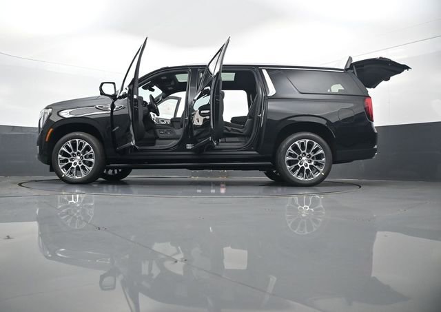 2026 GMC Yukon XL Denali - Photo 35